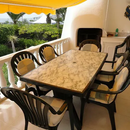 Beachfront Bungalow In Costa דירה Adeje